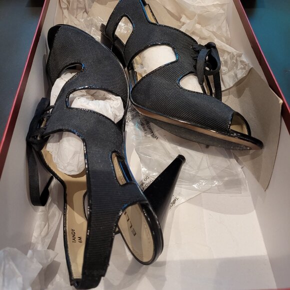 Ellen Tracy Black Women's Heels - Picture 6 of 10